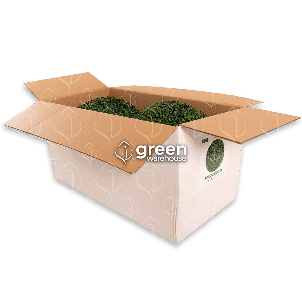 Estas esferas ornamentales están diseñadas para mejorar tus espacios, aportando un toque moderno de naturaleza. La esfera de 48cm es perfecta para decorar espacios, debido a su tamaño puede ir colgada o en macetas, tazones o simplemente sobre el mostrados, mesa o escritorio. Hacemos envíos a toda la República Mexicana
