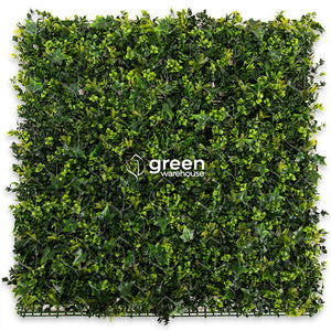 El Follaje Artificial Helecho Mixto se compone de tres helechos diferentes con hojas texturizadas, variando entre sí en tamaño y tonalidades de verde; brinda un aspecto natural y lo hace ser un Follaje único e irrepetible. Es ideal para resaltar un muro verde sin necesidad de combinar con otros follajes.
