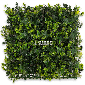 El Follaje Artificial Helecho Mixto se compone de tres helechos diferentes con hojas texturizadas, variando entre sí en tamaño y tonalidades de verde; brinda un aspecto natural y lo hace ser un Follaje único e irrepetible. Es ideal para resaltar un muro verde sin necesidad de combinar con otros follajes.