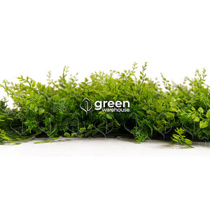 El Follaje Artificial Helecho Persa es muy espeso y con un gran detalle, tiene un acabado texturizado muy exuberante y un color verde brillante. Este modelo es el que cuenta con la mayor altura y ramas más largas de toda nuestra colección, 