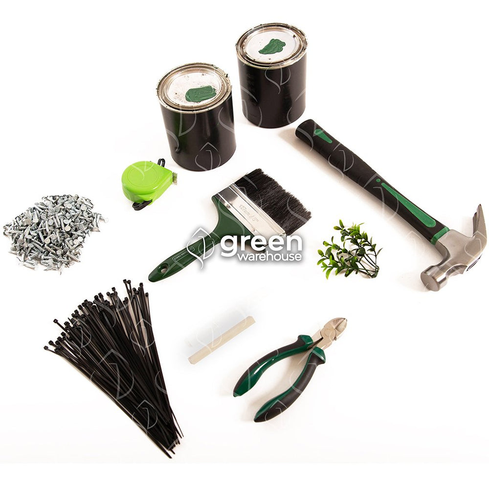 Con la finalidad de ofrecer una asesoría completa, en Green Warehouse te ofrecemos una diversa gama de materiales de instalación de la más alta calidad; queremos que tu espacio quede justo como lo imaginaste. El kit de instalación contiene lo necesario para que puedas instalar sin ningún problema nuestros productos, además puedes ponerte en contacto con nosotros y te ayudamos con cualquier duda antes y durante tu instalación de Follaje Artificial para Muro Verde. 