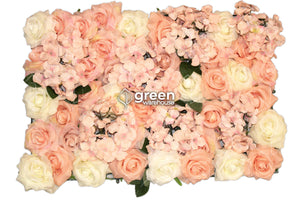 Abril es uno de los Paneles de Flores más bonitos para la decoración de interiores, ya que sorprende con sus hermosas flores de hortensias y rosas, con pétalos en tonos Ivory y durazno, que lo hace perfecto para crear muros flores elegantes y coloridos. 