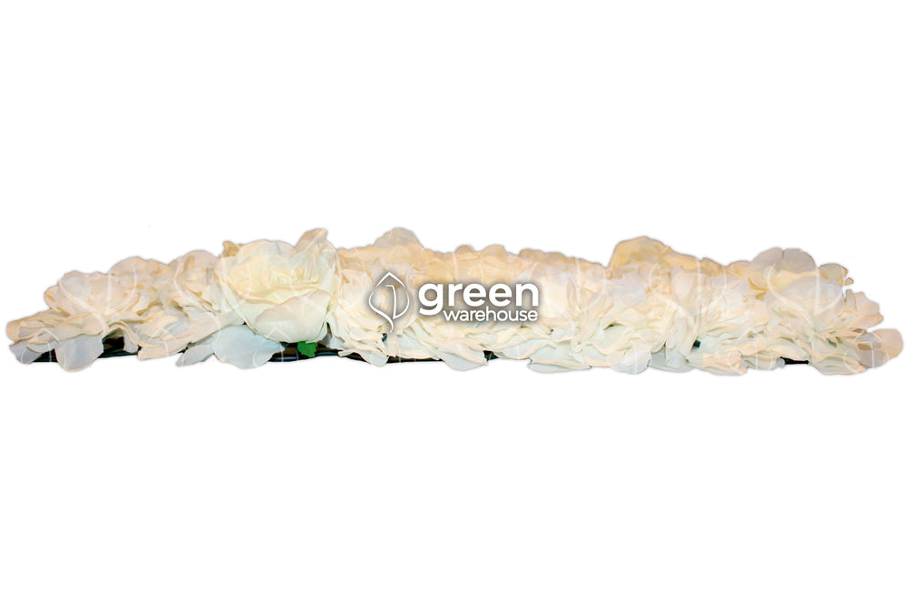 Alicia trae consigo una de las tendencias más encantadoras del momento, peonias y rosas blancas artificiales. Una creativa combinación que proporcionará elegancia, glamour y un estilo único a la ambientación de tu boda o fondo de tus fotografías. También es ideal para decoraciones neutras en cualquier espacio.