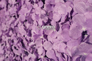 Panel de Flores Lily, es un modelo que se compone de flores de lilas, pequeñas, suaves y lisas con textura de línea de veta y bordes ondulados para un toque realista, perfecto para la decoración de interiores y muros en casas, estudios o negocios,  reflejando un aspecto juvenil y atrevido. 