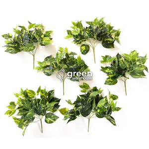 La Planta Artificial Julieta es una planta que tiene hojas en forma de corazón a dos tonos, verde obscuro y verde claro ideales para generar acentos en espacios que requieren más de un bonito realce como un Jardín Vertical o para colocarla dentro de una maceta. Hacemos envío s todo México. 